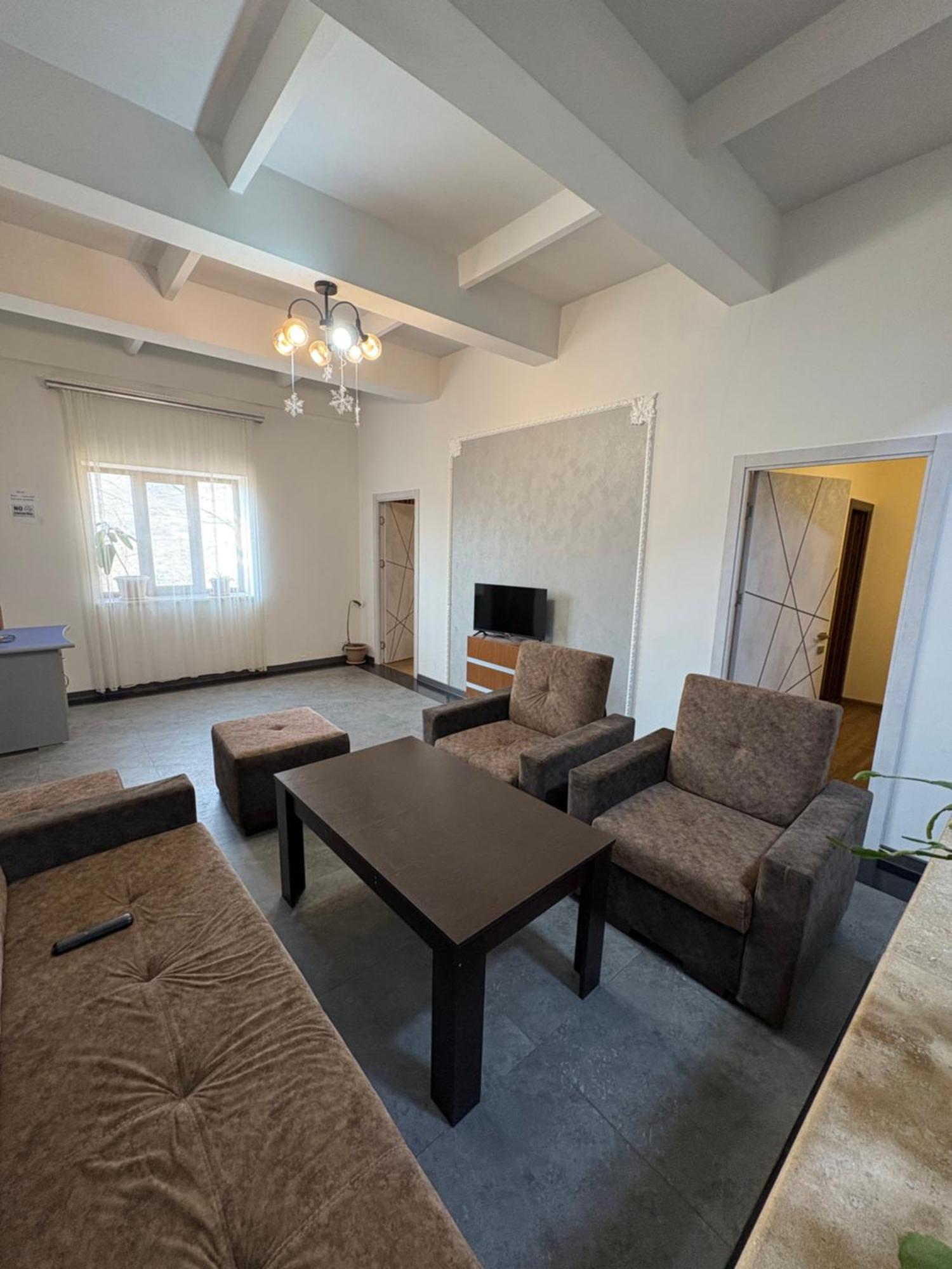 Old Byurakan Gouest House المظهر الخارجي الصورة